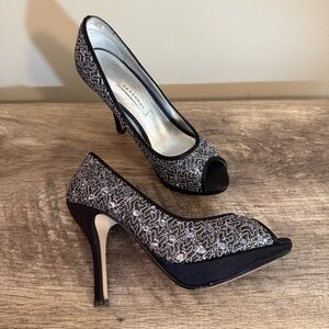 Caparros Peep Toe Formal Platform High Heels Shoes Silver Black Sparkle Size 6